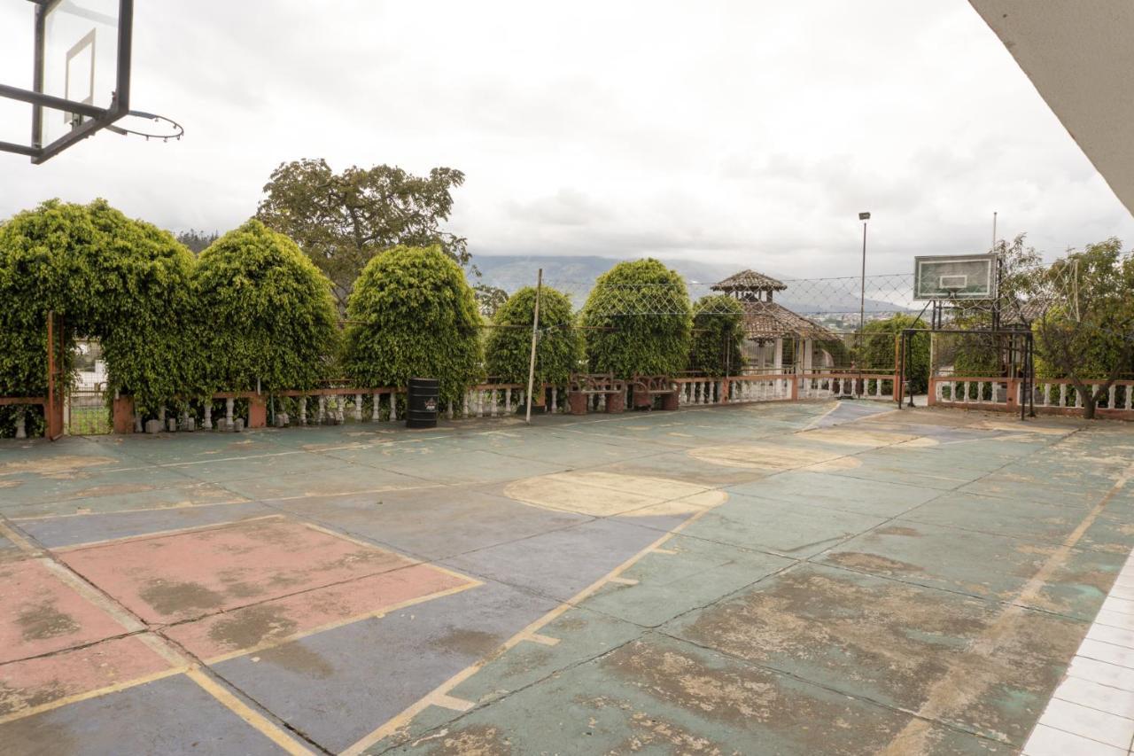 Hotel International Prestige Ambato Exterior photo